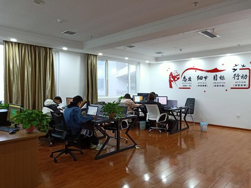 商务信息时代的风向标：解读最新行业趋势
